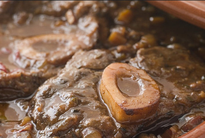 Ossobuco de Veau, sauce Gremolada au Citron de Menton. Spécialité maison, à déguster sans doutes ! Garni avec pommes de terres