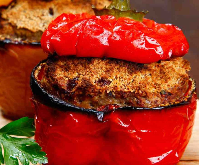 Poivron Farcie avec saucisse, bœuf, fromage Provolone Auricchio, Riz