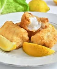 "pettole de Baccala'" panure à la Veneziana de p'tits filets de Morue accompagne' avec Aioli et Olives verts geants- Baccala' Pastellato & Fritto - Fryed CodFish