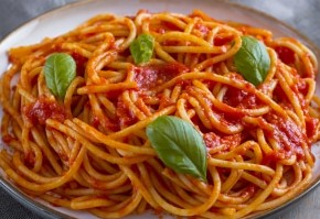 Spaghetti al Pomodoro (100% VEGAN!) - Spaghetti sauce Tomato
