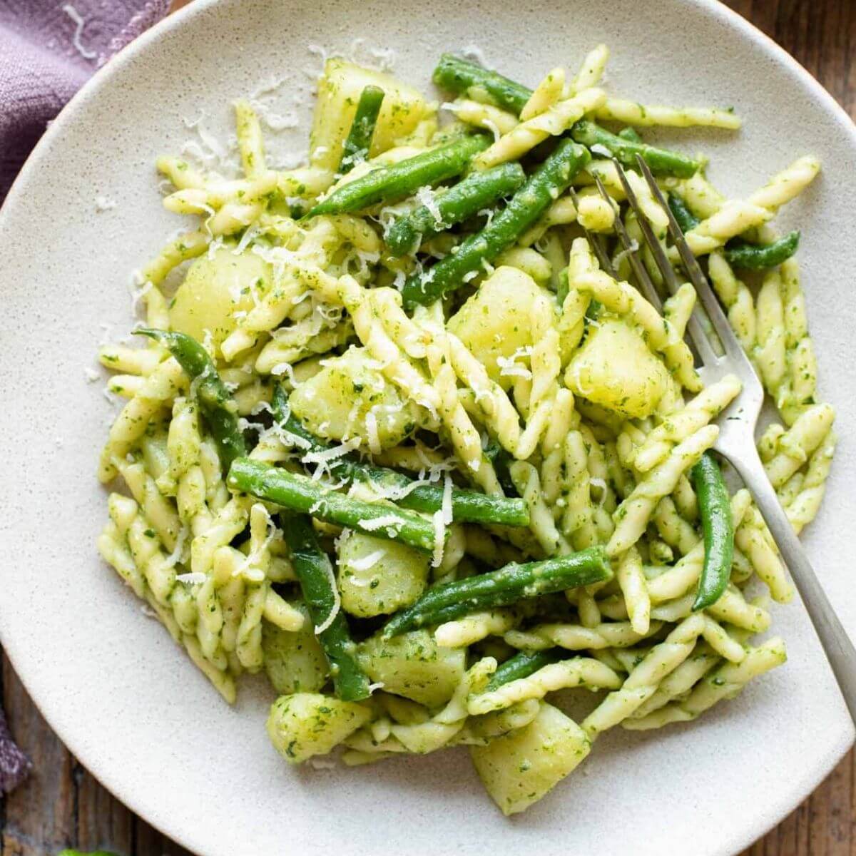 Trofie sauce Pesto Genovese avec haricots vers & pommes de terres (100% veggy)