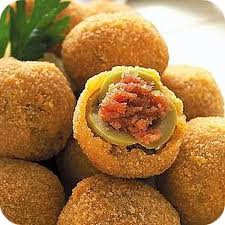Olive Ascolana - Friture des Olives farci à la viande - Stuffed Fried Olives